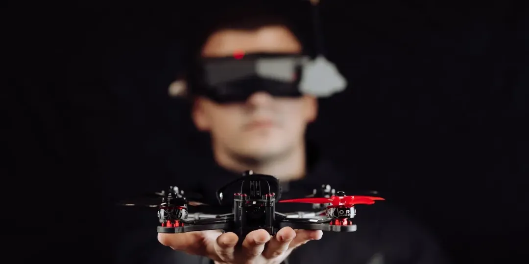 ORQA FPV 的 SLS 3D 列印無人機解決方案