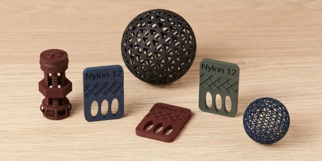 SLS 3D 列印零件染色指南
